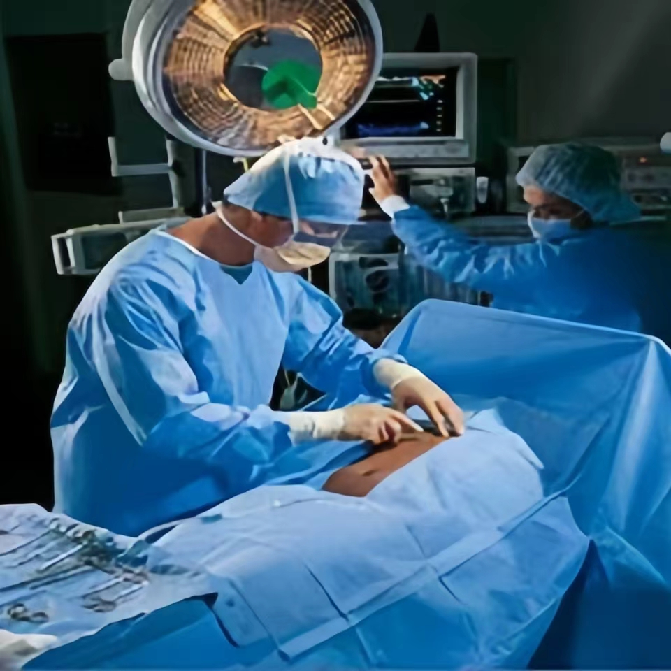 nonwoven medical gown.jpg